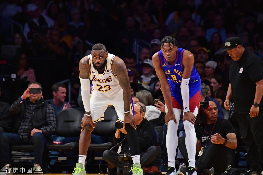 球迷反馈与 球迷反馈与