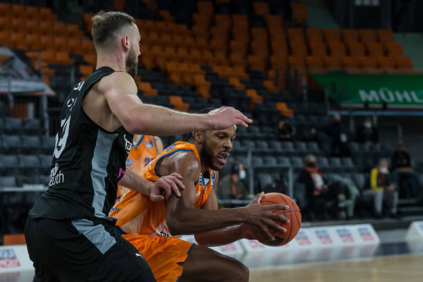 库里会进行 库里会进行