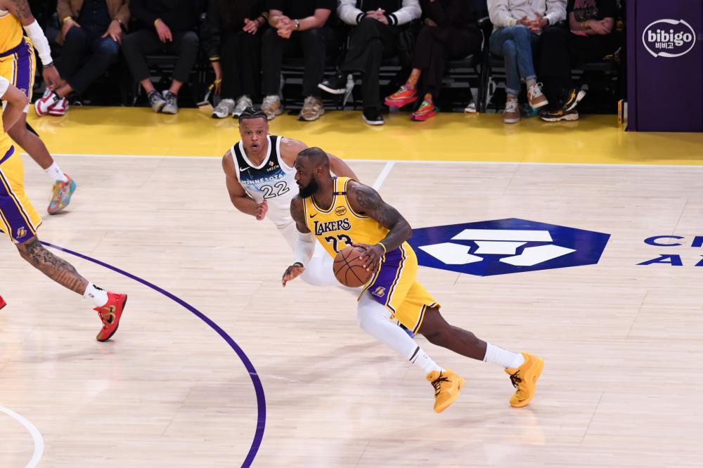 的公众形象 的公众形象